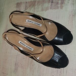 Manolo Blahnik Vintage Peep Toe Maryjane!!